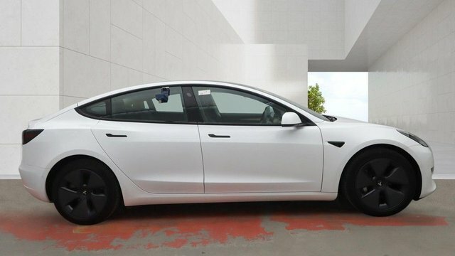 Tesla Model 3 Motor Long Range Saloon MD21OSJ White #4