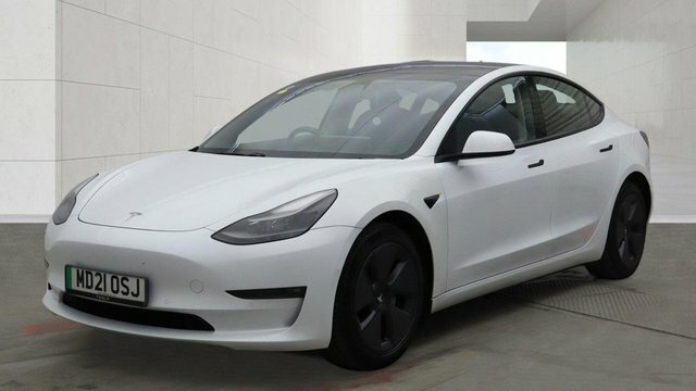 Tesla Model 3 Motor Long Range Saloon White