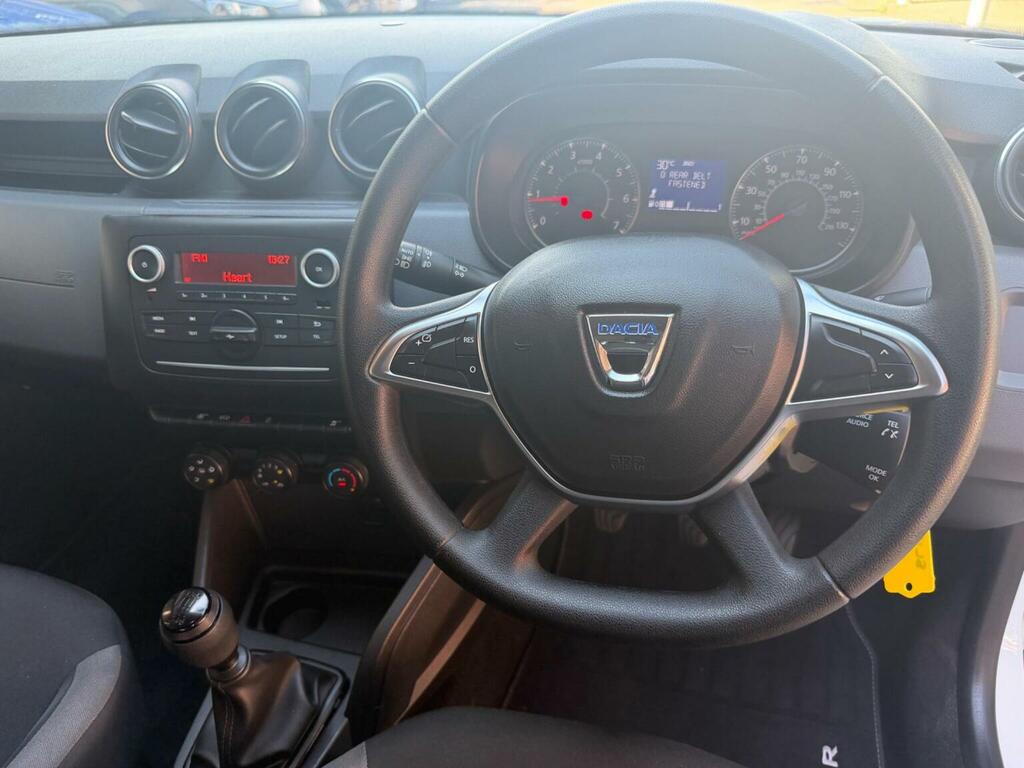 Dacia Duster 1.6 Sce Essential 4Wd Euro 6 Ss White #2