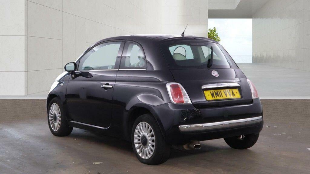 Fiat 500 Lounge Black #3