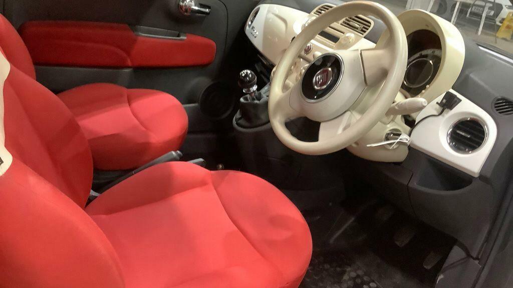 Fiat 500 Lounge 3-Door Blue #9