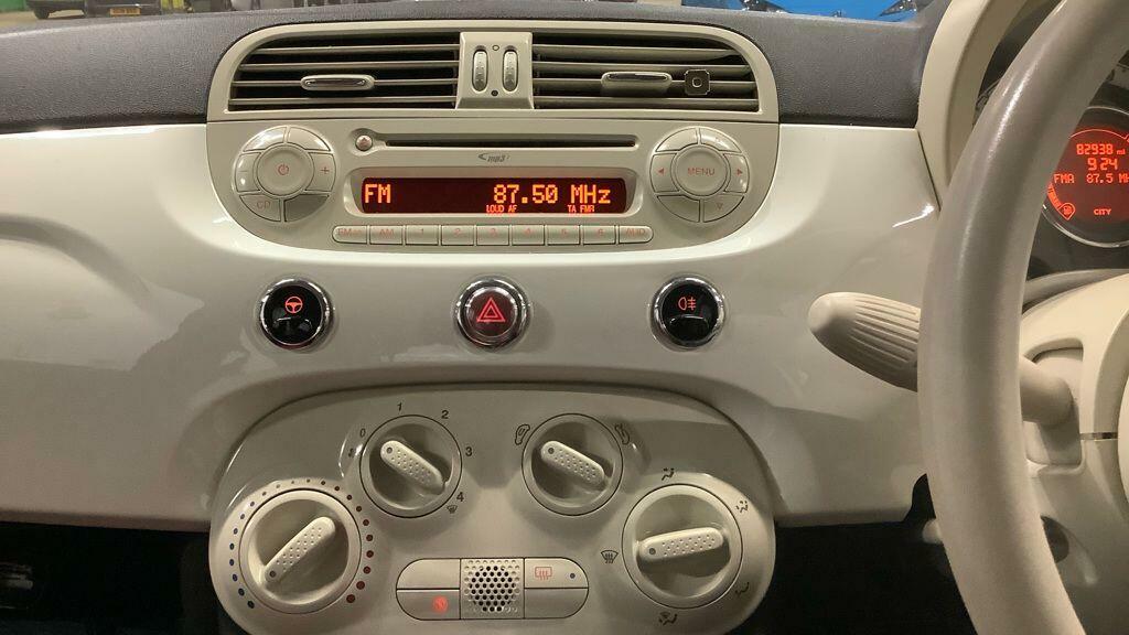 Fiat 500 Lounge 3-Door Blue #11