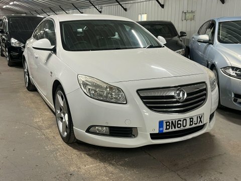 Vauxhall Insignia 2.0 Cdti Sri White #2