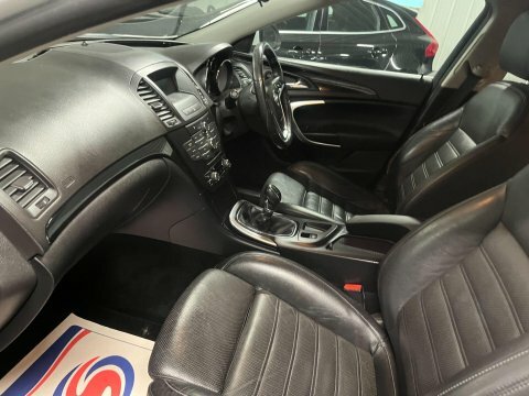 Vauxhall Insignia 2.0 Cdti Sri White #3