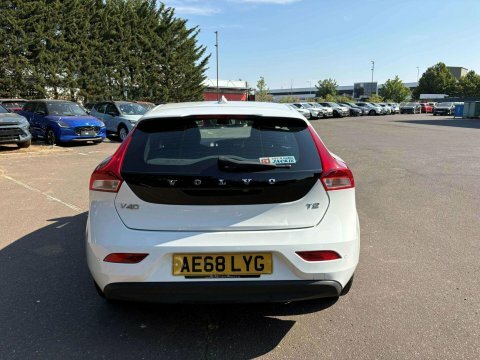 Volvo V40 2.0 T2 Gpf White #5