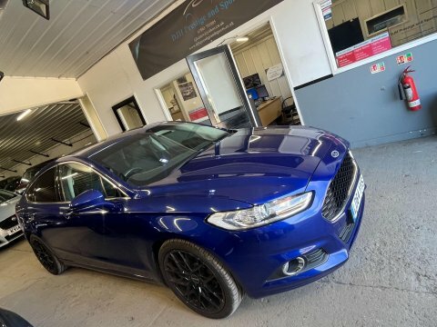 Ford Mondeo 1.5 Tdci Econetic Zetec Estate Red #24