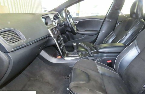 Volvo V40 2.0 T2 R-design Black #2