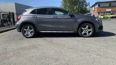 Mercedes-Benz GLA Class 2.1 Gla200d Amg Grey #3