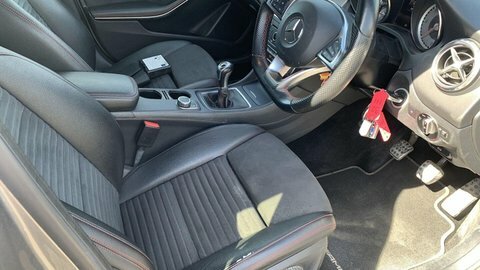 Mercedes-Benz GLA Class 2.1 Gla200d Amg Grey #4