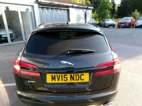 Jaguar XF Saloon 2.0D R-sport Euro 6 Ss 201565 Black #9
