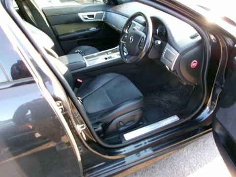 Jaguar XF 2.2D R-sport Sportbrake Grey #4