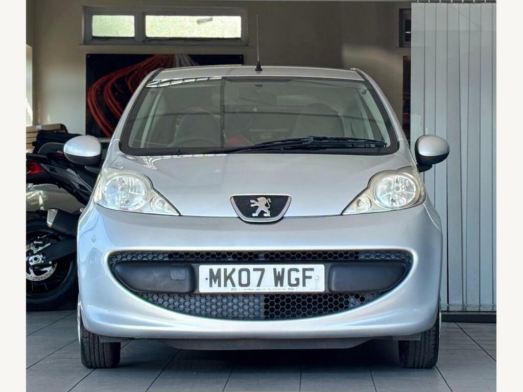 Peugeot 107 1.0 12V Urban Euro 4 Silver #2