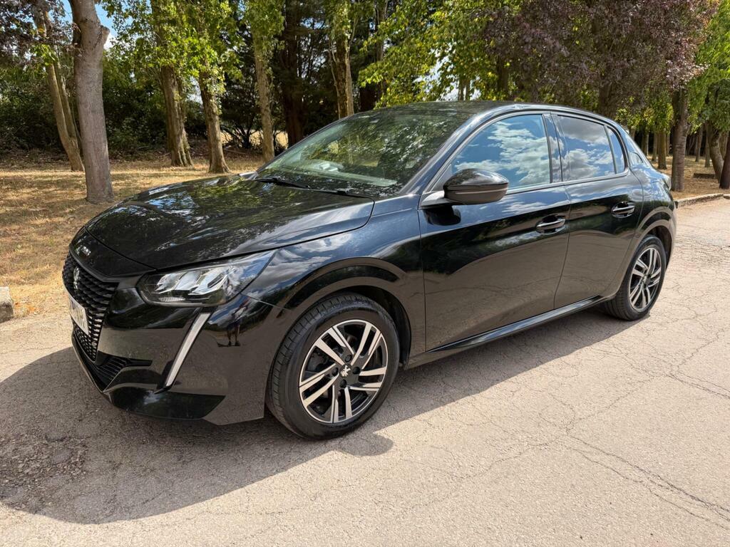 Peugeot 208 1.2 Puretech Allure Premium Euro 6 S S AV22BWH Black #2