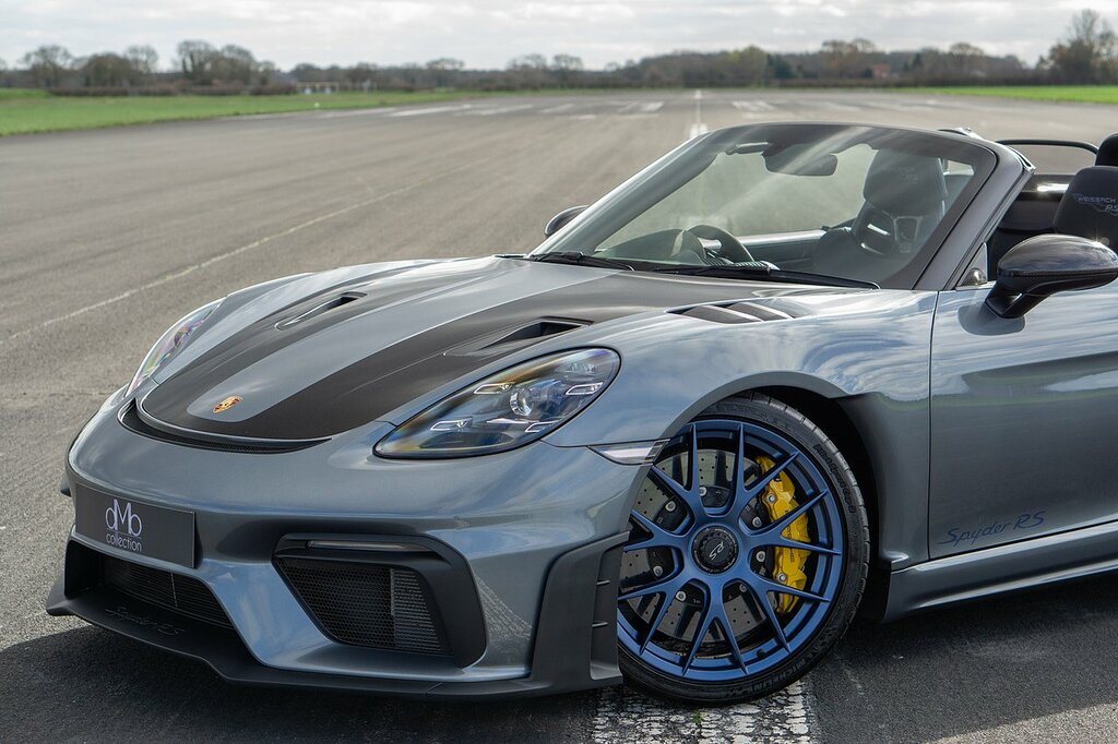 Porsche 718 Spyder Rs Grey #4