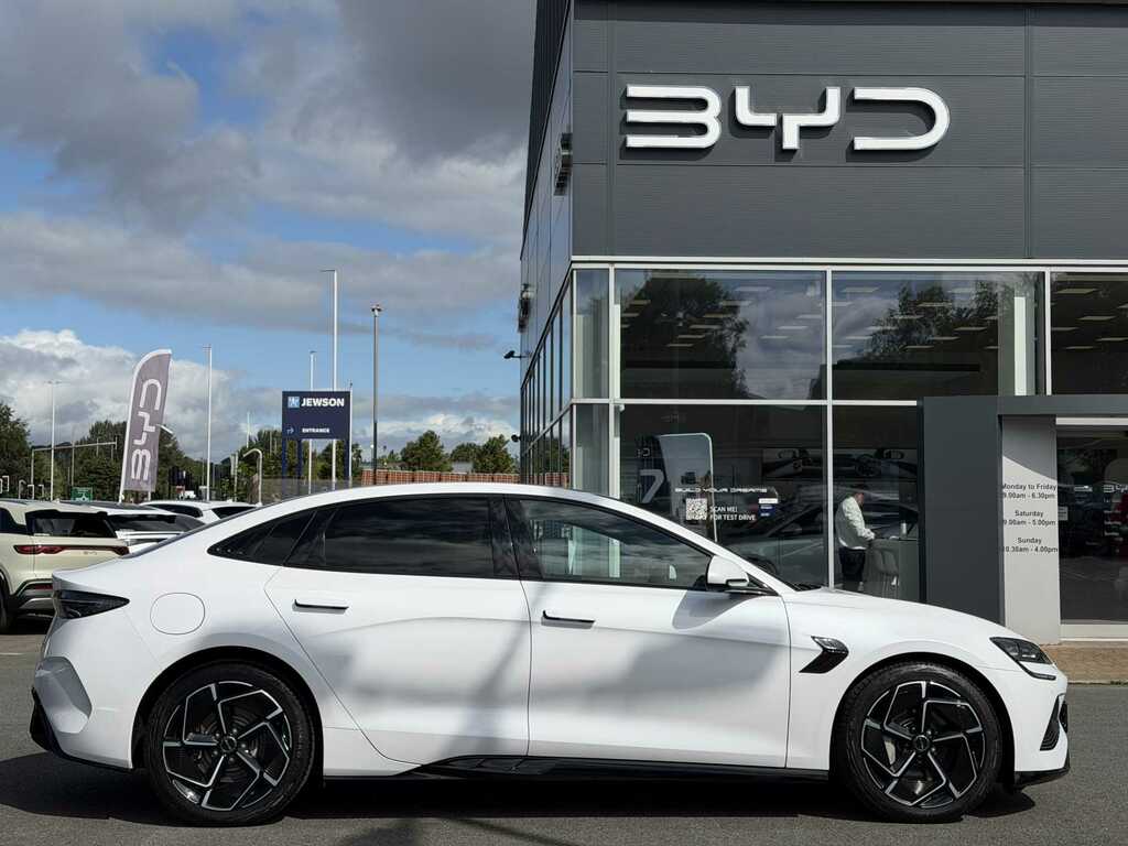 Byd Seal 230Kw Design 83Kwh FY75VMR White #4