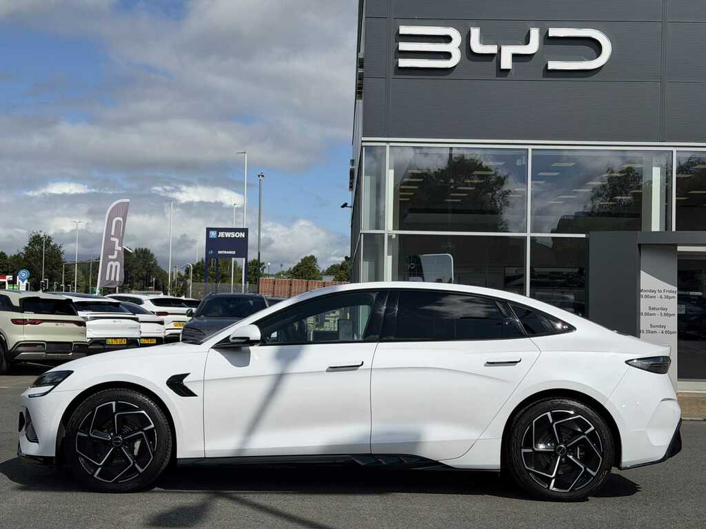 Byd Seal 230Kw Design 83Kwh FY75VMR White #3