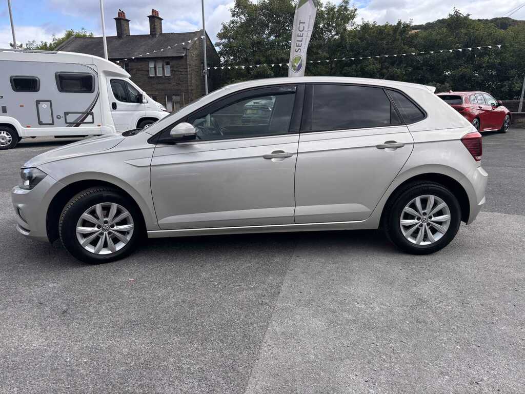 Volkswagen Polo 1.0 Tsi 95 Se BJ68KNZ Silver #2