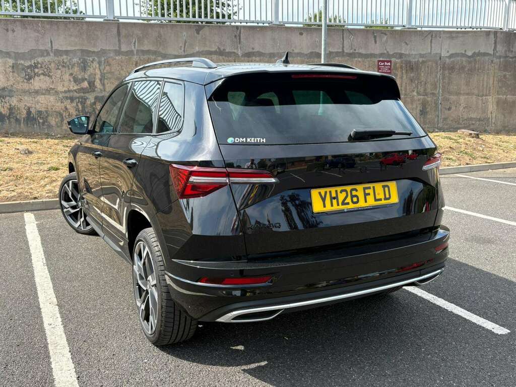 Skoda Karoq 1.5 Tsi Sportline Edition Dsg YH26FLD Black #3