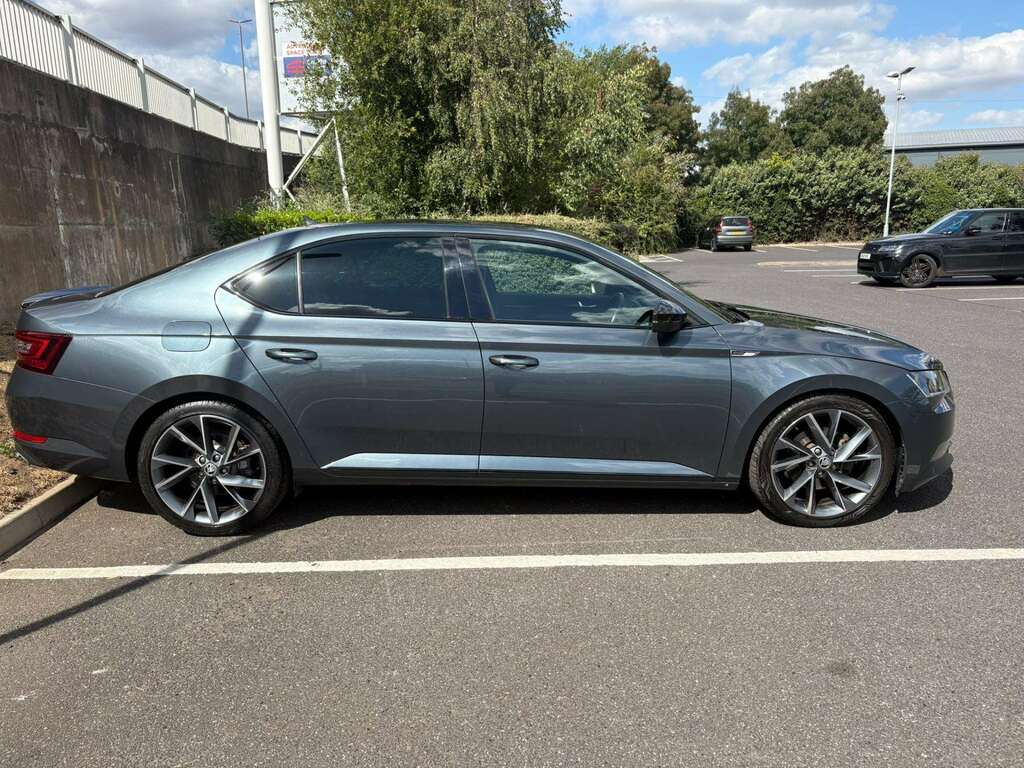 Skoda Superb 2.0 Tdi Cr Sport Line DA67WHB Grey #5