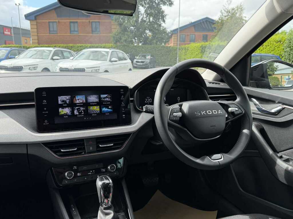 Skoda Scala 1.0 Tsi 116 Se L Edition Dsg YK26PZU Black #2