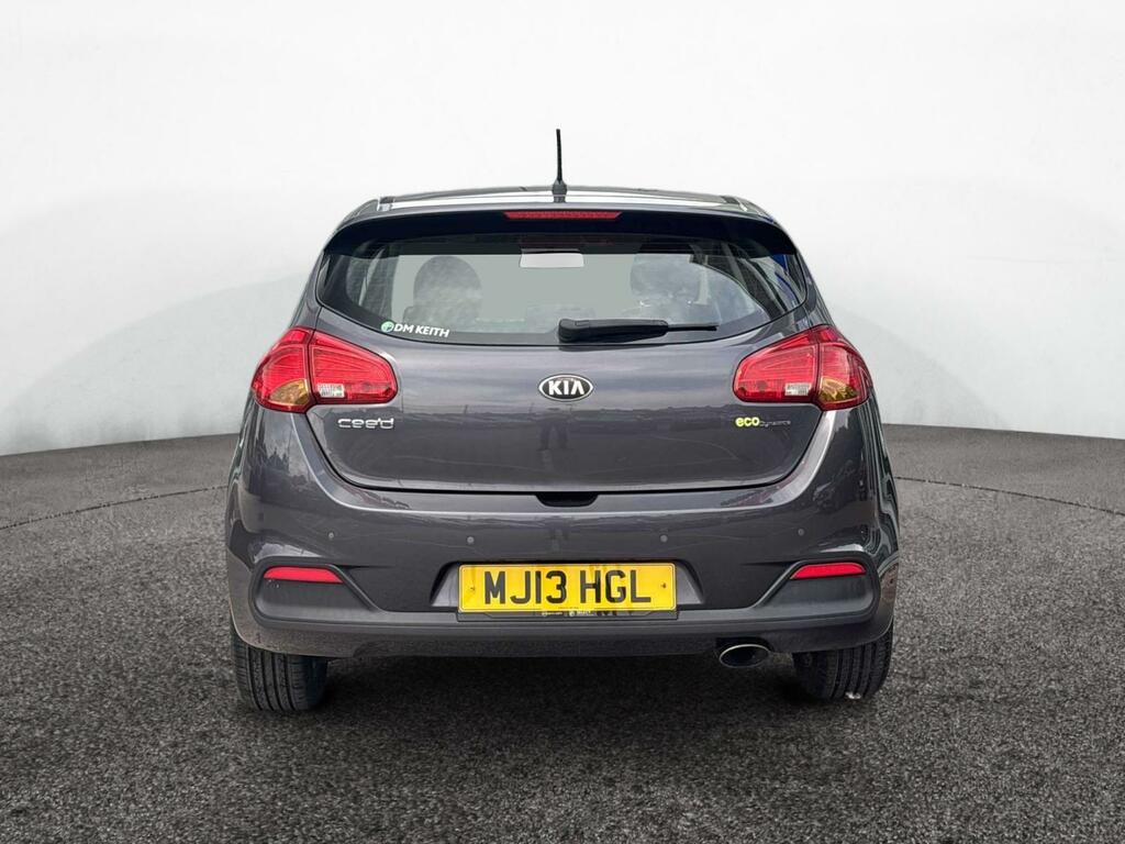 Kia Ceed 1.6 Gdi 2 Ecodynamics Silver #6