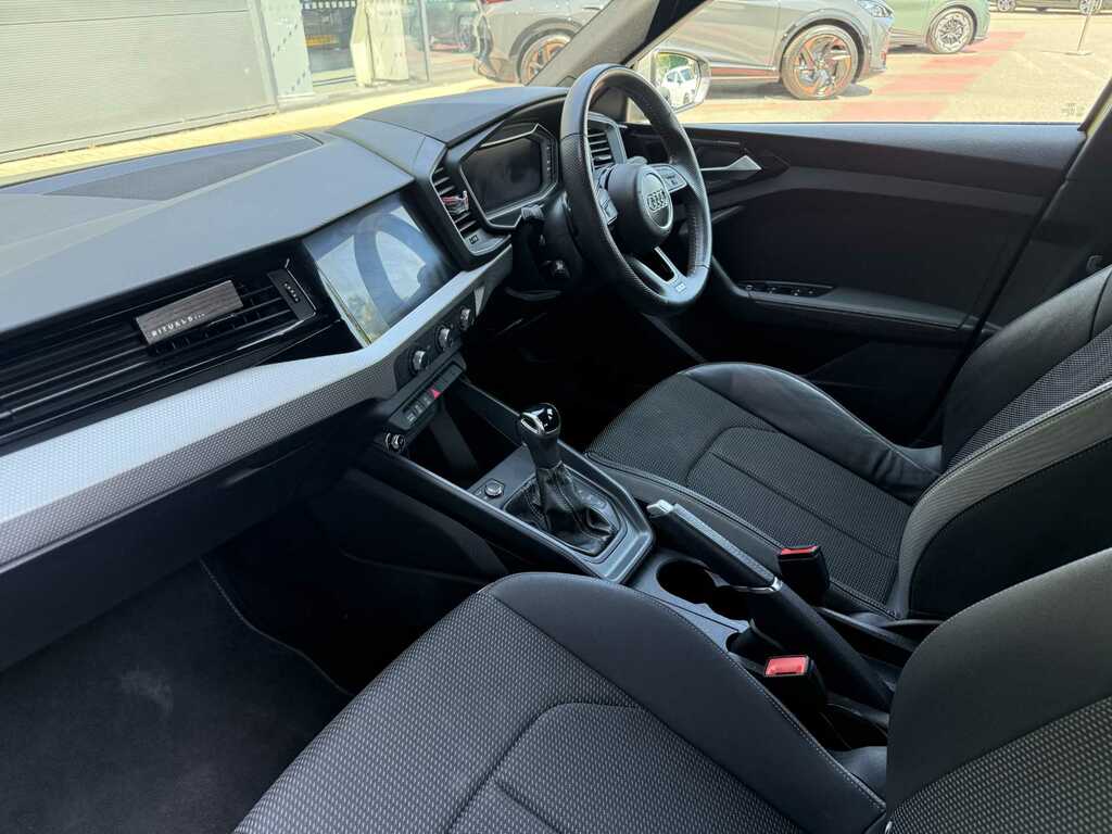 Audi A1 40 Tfsi S Line Competition S Tronic LT69EXS Yellow #6