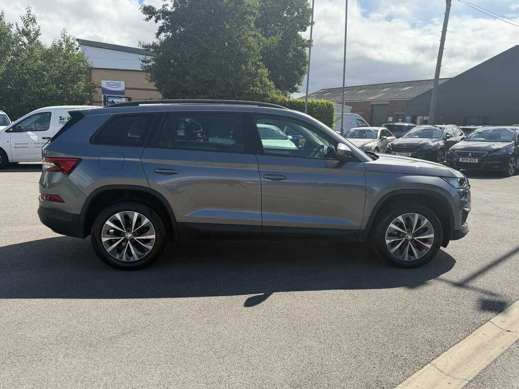 Skoda Kodiaq 2.0 Tdi Se Drive Dsg FY72XNK Grey #4
