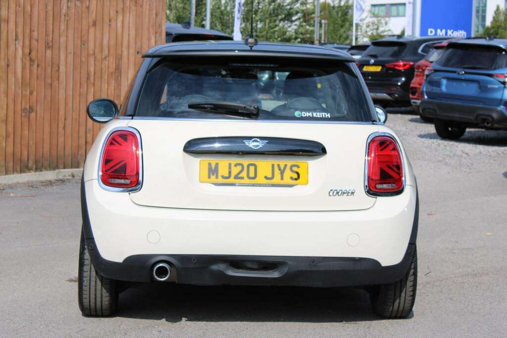 Mini Hatch 1.5 Cooper Classic II MJ20JYS White #6