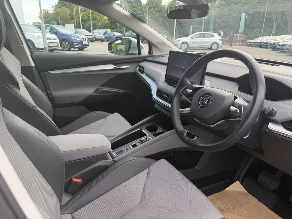 Skoda ENYAQ 132Kw 60 Ecosuite 62Kwh 120Kw Silver #6