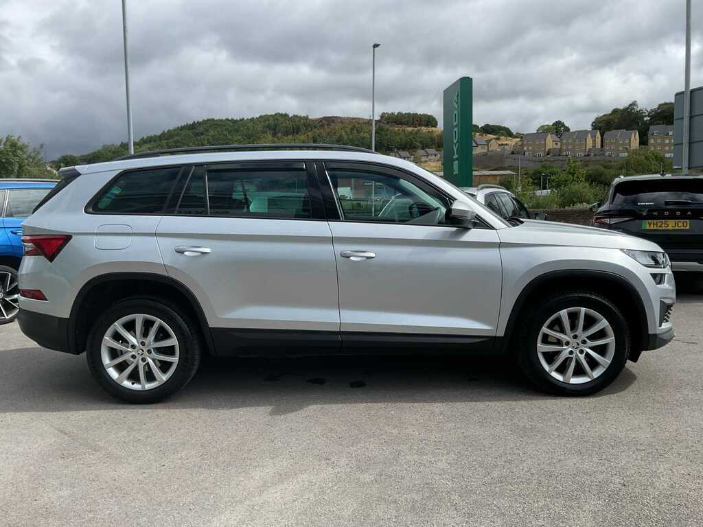 Skoda Kodiaq 2.0 Tdi Se Dsg Silver #4