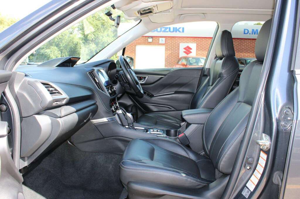 Subaru Forester Subaru Forester Xe Premium E-boxer Estate Grey #22