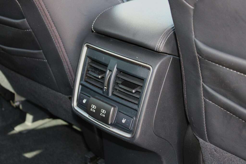 Subaru Forester Subaru Forester Xe Premium E-boxer Estate Grey #17