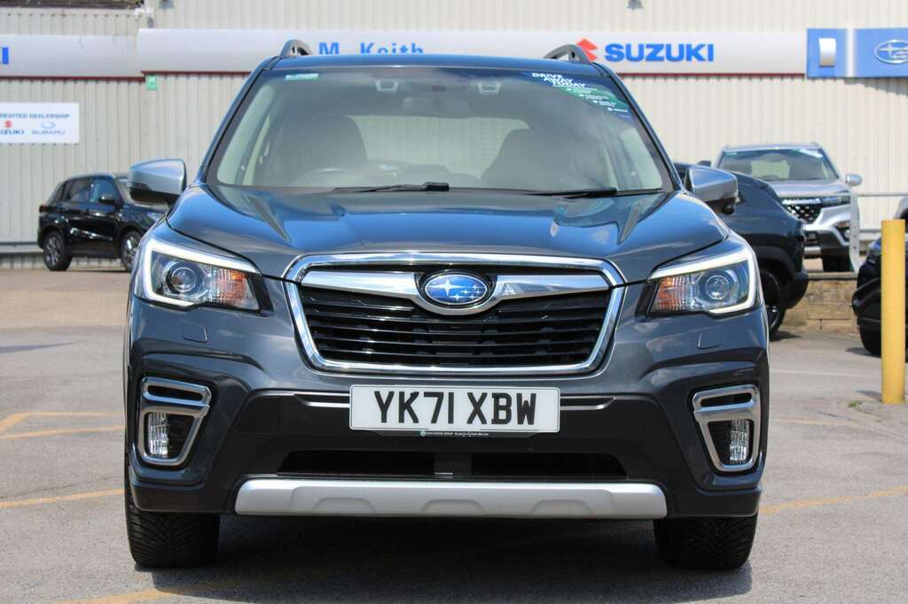 Subaru Forester 2.0I E-boxer Xe Premium Lineartronic Grey #2