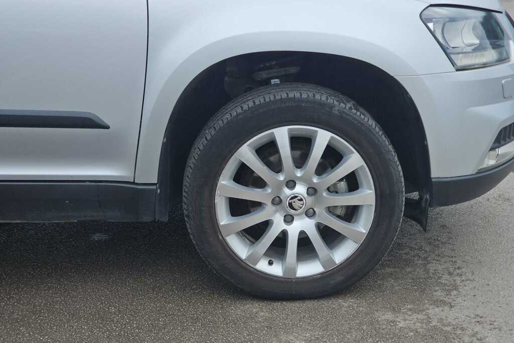 Skoda Yeti 1.2 Tsi Se Silver #5