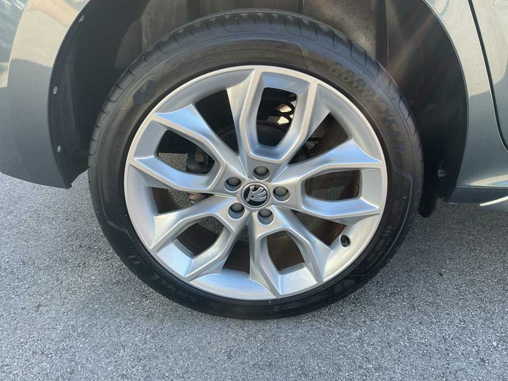 Skoda Kamiq 1.5 Tsi Se L Grey #5