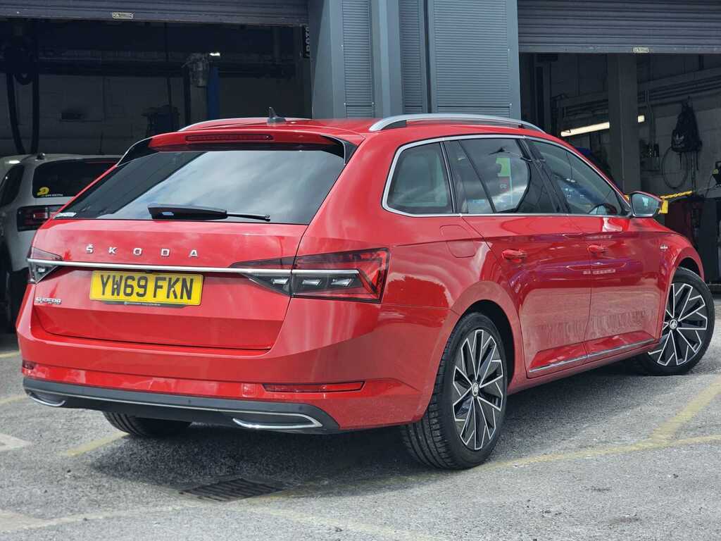 Skoda Superb 2.0 Tdi Cr 190 Laurin Klement Dsg YW69FKN Red #2