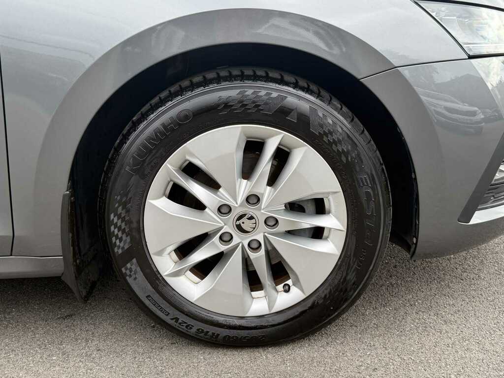 Skoda Octavia 1.0 Tsi Se Technology Grey #5