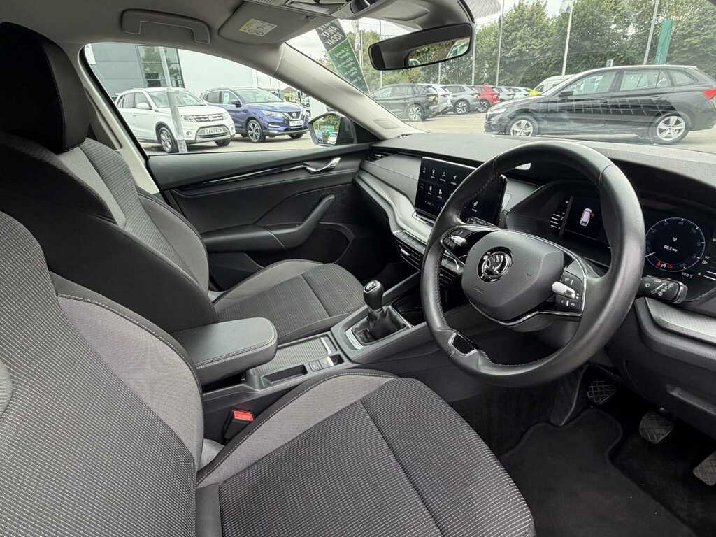 Skoda Octavia 1.0 Tsi Se Technology Grey #6