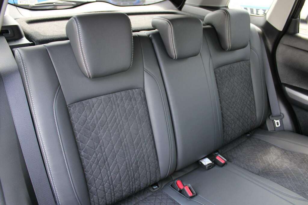 Suzuki Vitara 1.4 Boosterjet 48V Hybrid Sz5 White #18