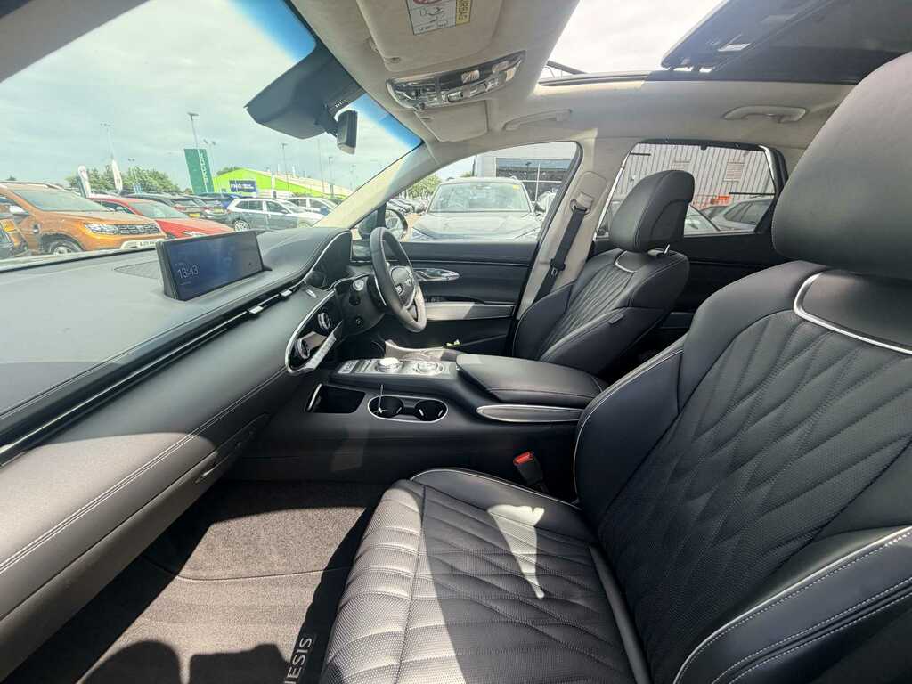 Genesis GV70 360Kw Sport 77Kwh Awd White #40