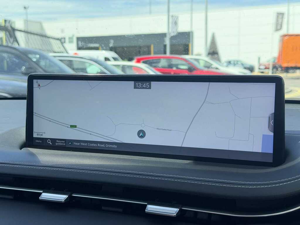 Genesis GV70 360Kw Sport 77Kwh Awd White #30