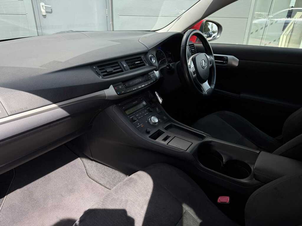 Lexus CT 200H 1.8 Se-i Cvt Red #6