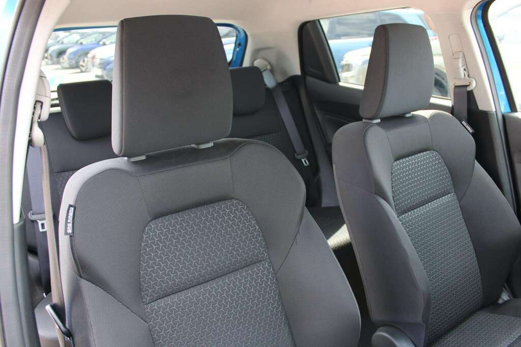 Suzuki Swift 1.2 Dualjet 83 12V Hybrid Sz5 Red #17