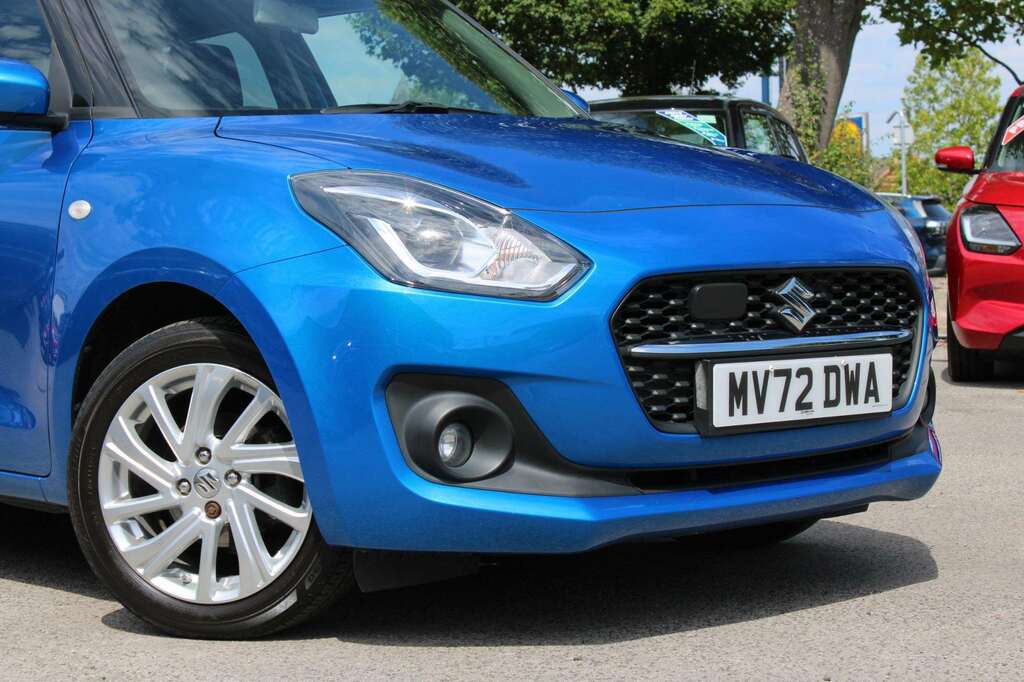 Suzuki Swift 1.2 Dualjet 83 12V Hybrid Sz5 Red #8