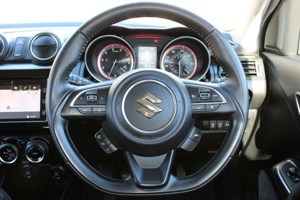 Suzuki Swift 1.4 Boosterjet Mhev Sport Red #19