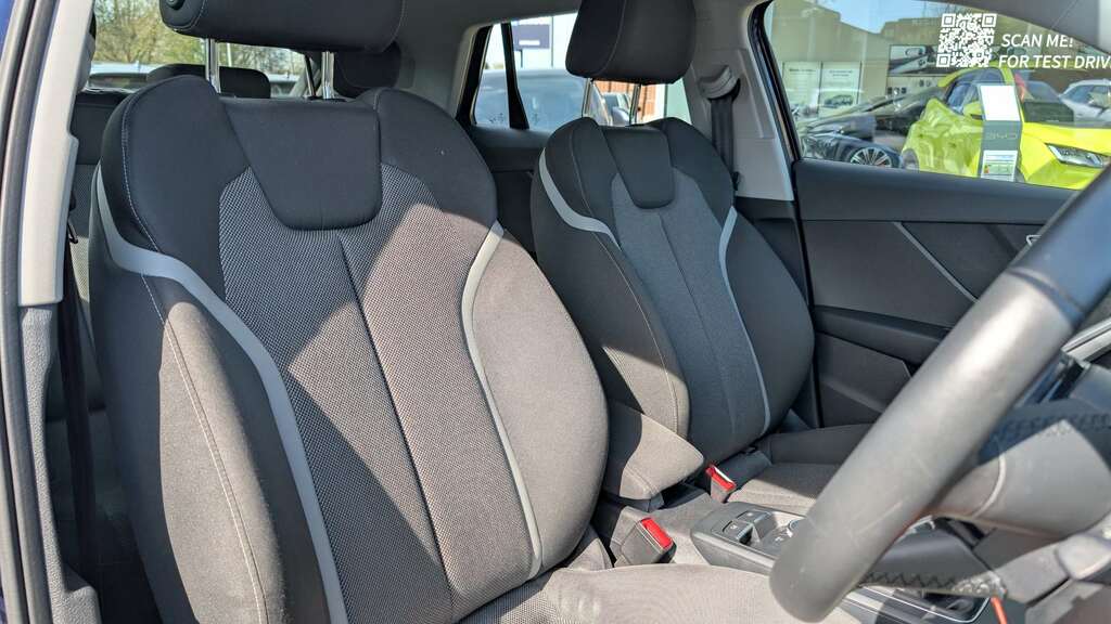 Audi Q2 30 Tfsi Sport Blue #5