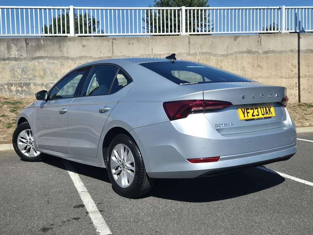 Skoda Octavia 1.0 Tsi Se Silver #3