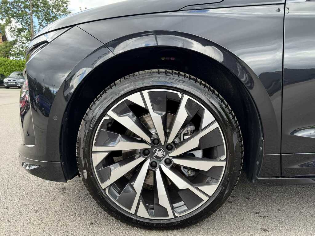 Skoda ENYAQ 210Kw 85X Sportline 82Kwh 4X4 Black #4