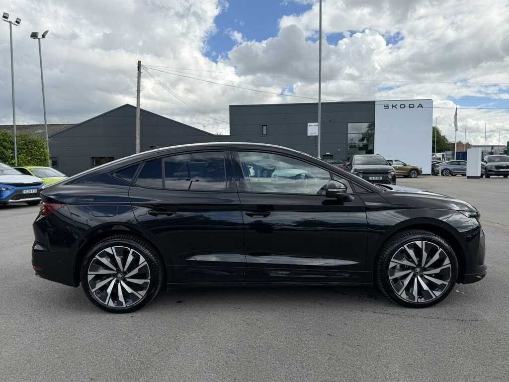 Skoda ENYAQ 210Kw 85X Sportline 82Kwh 4X4 Black #2