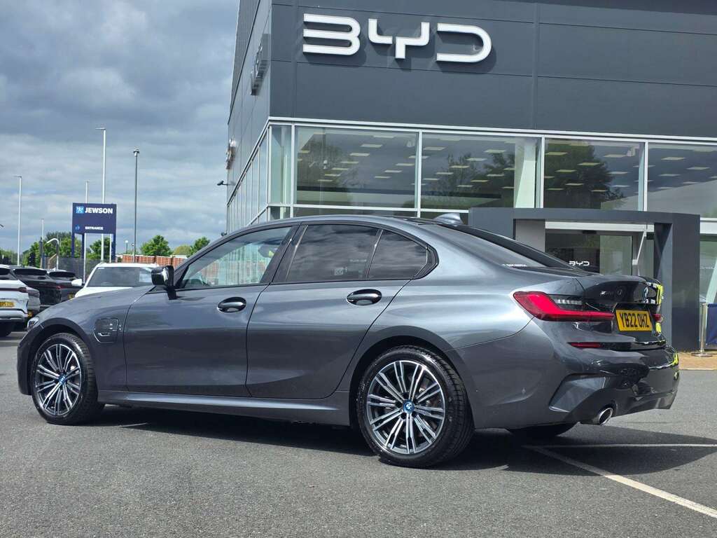 BMW 3 Series 330E Xdrive M Sport Step Grey #3